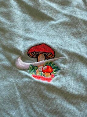 embroidered mushroom nike t-shirt baby blue